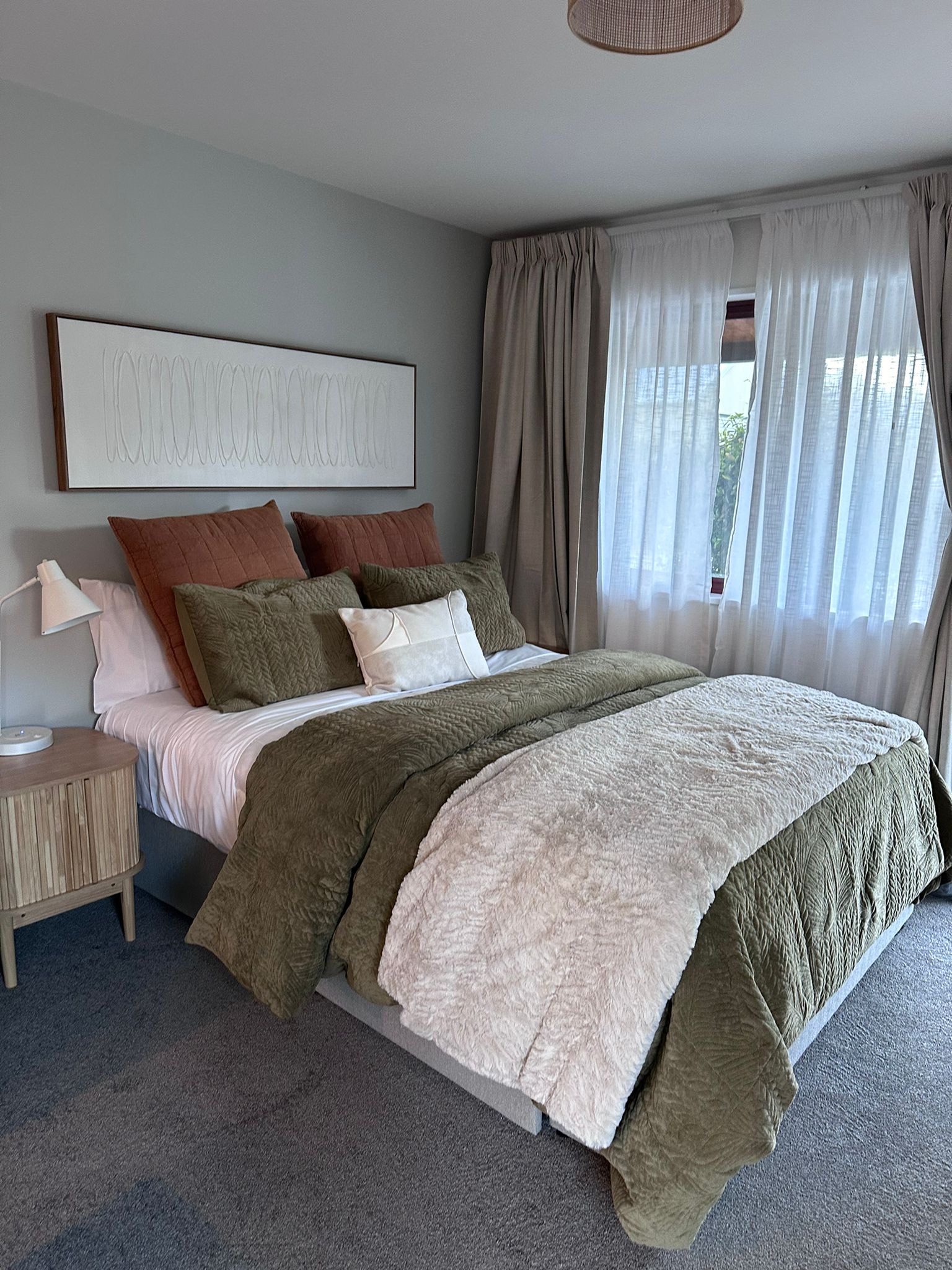 Glenorchy Alpine Suites - Unit One - Comfy Bed